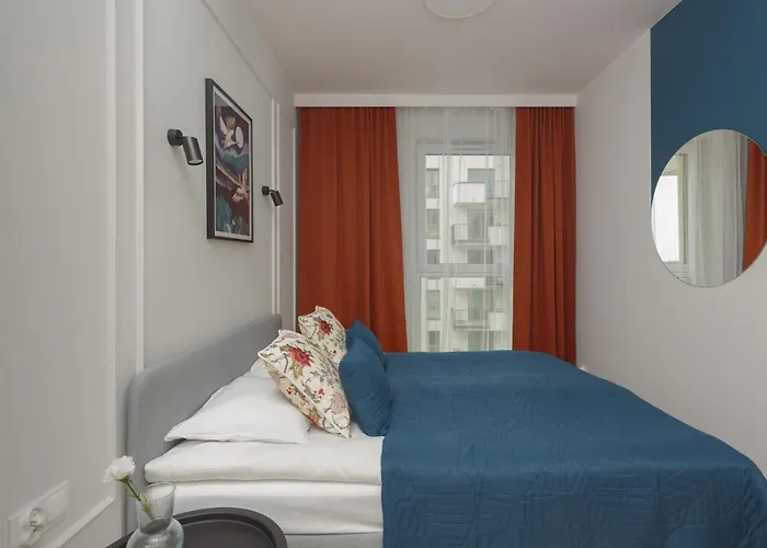 Ochota Lopuszanska By Arrenda Szálloda Varsó